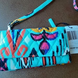 Vera Bradley smartphone wristlet